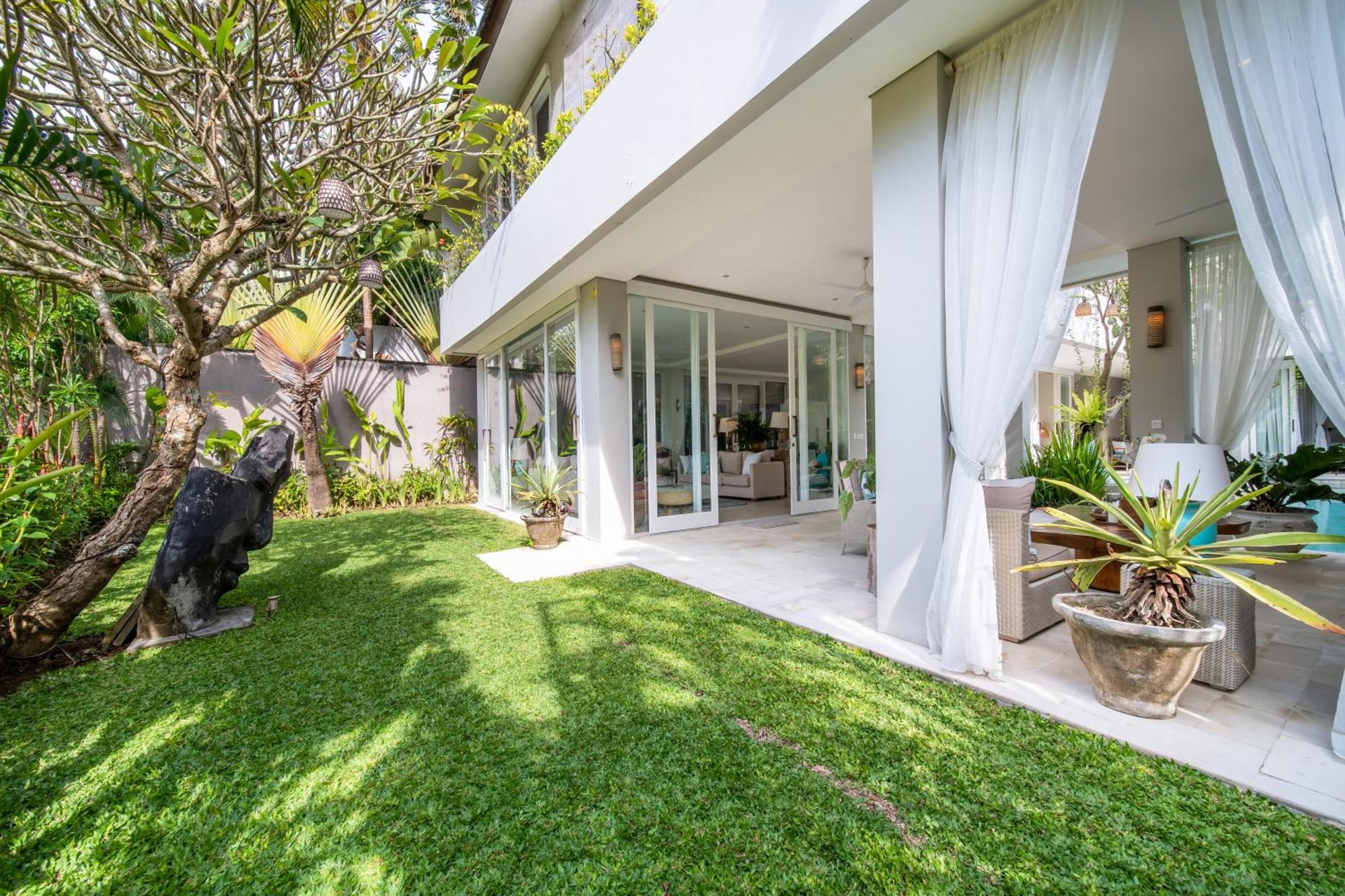 Villa Sunsara 4 - Enchanting 4Br Villa In A Great Location チャングー エクステリア 写真